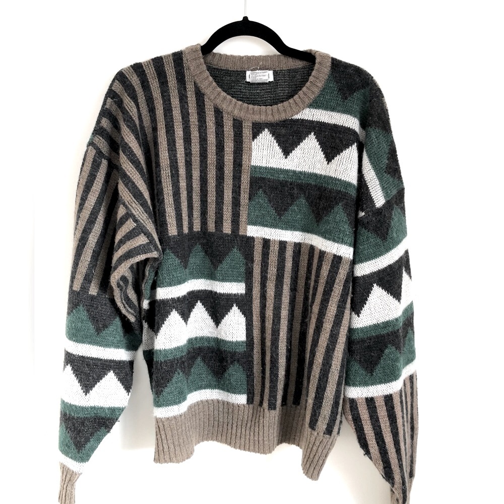 SOLD Vintage geometric knit grandpa sweater
